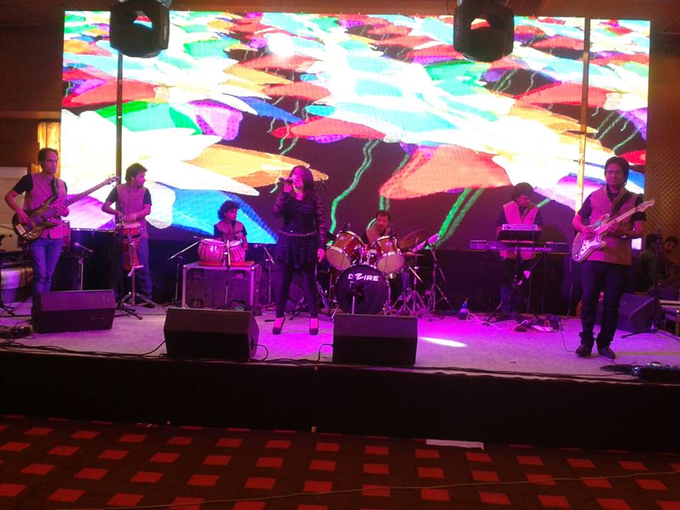 live bollywood singer bengaluru