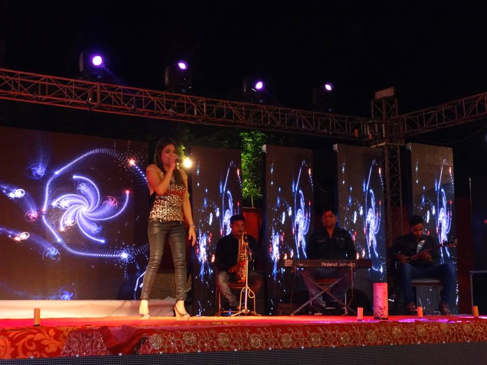 best live band with girl bengaluru